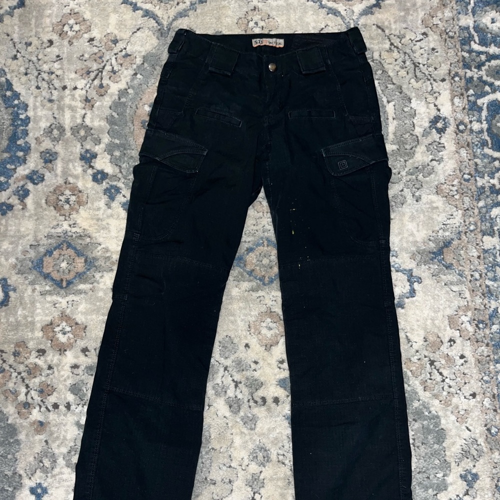 Black 5.11 tactical pants size 4L